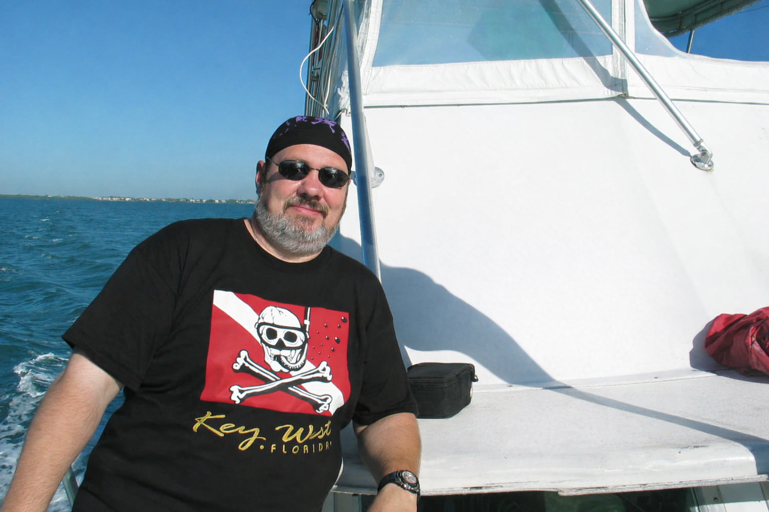 Barrett heading out for the SEALIFE Camera dive event, Key Largo 2003